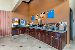 Desayuno completo incluido todos los días