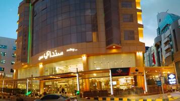 Front of property - evening/night