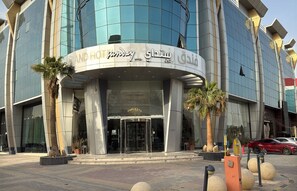 Front of property - evening/night - Sunday Business Avenue Formerly Rand Hotel (Riyadh)