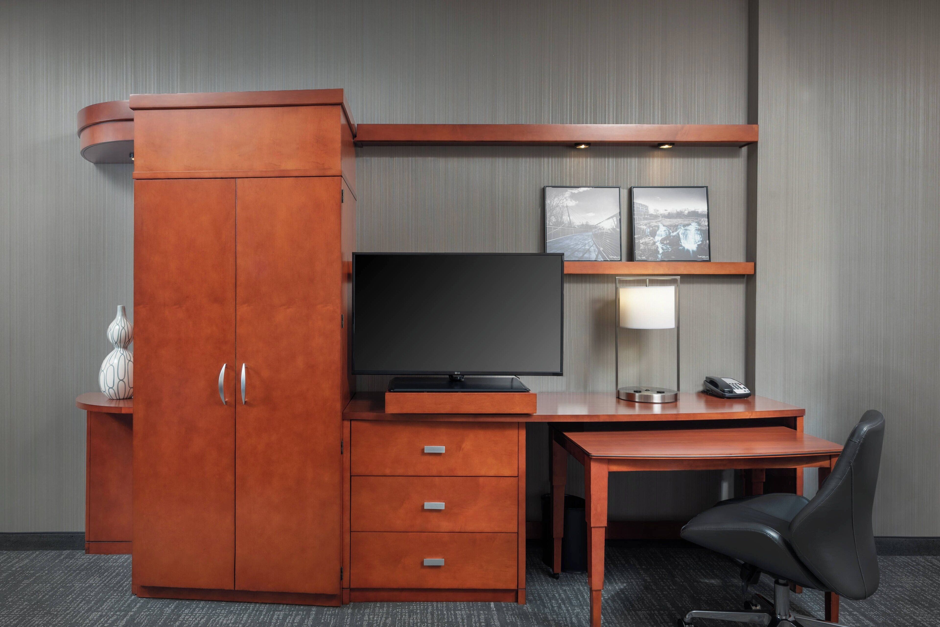 1 bedroom, premium bedding, down duvets, pillow-top beds