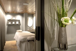 Massages - Brick Hotel - Small Luxury Hotels of the World (Mexico City)