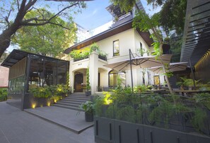 Fachada da propriedade