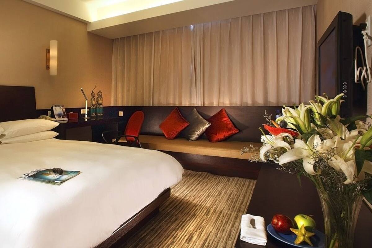Couette en duvet d'oie, coffres-forts dans les chambres, bureau