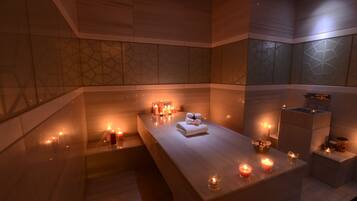 Body treatments, facials, 3 treatment rooms, manicures and pedicures