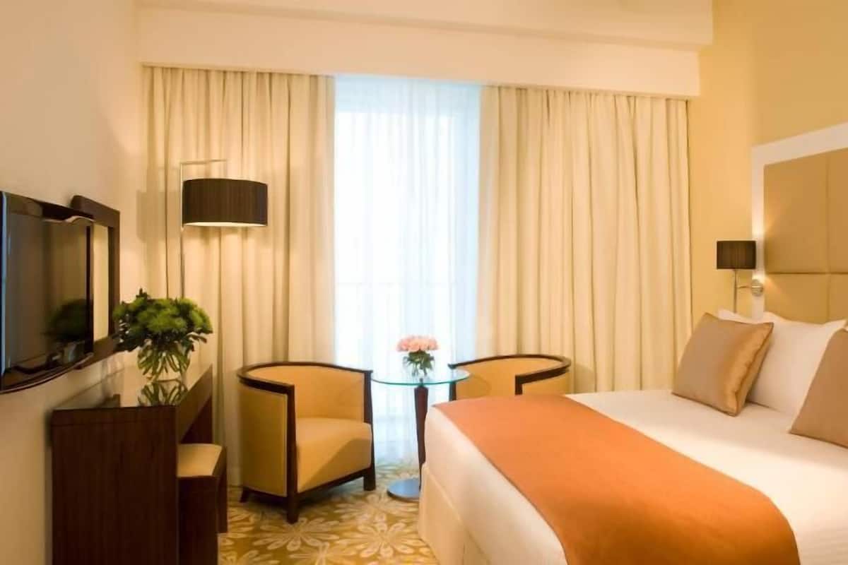 Ropa de cama de alta calidad y minibar