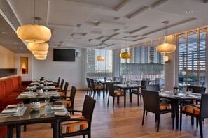 Breakfast, lunch and dinner served - La Suite Dubai Hotel & Apartments  (Dubai)