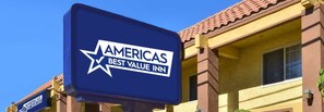 Exterior - Americas Best Value Inn Story City (Story City)