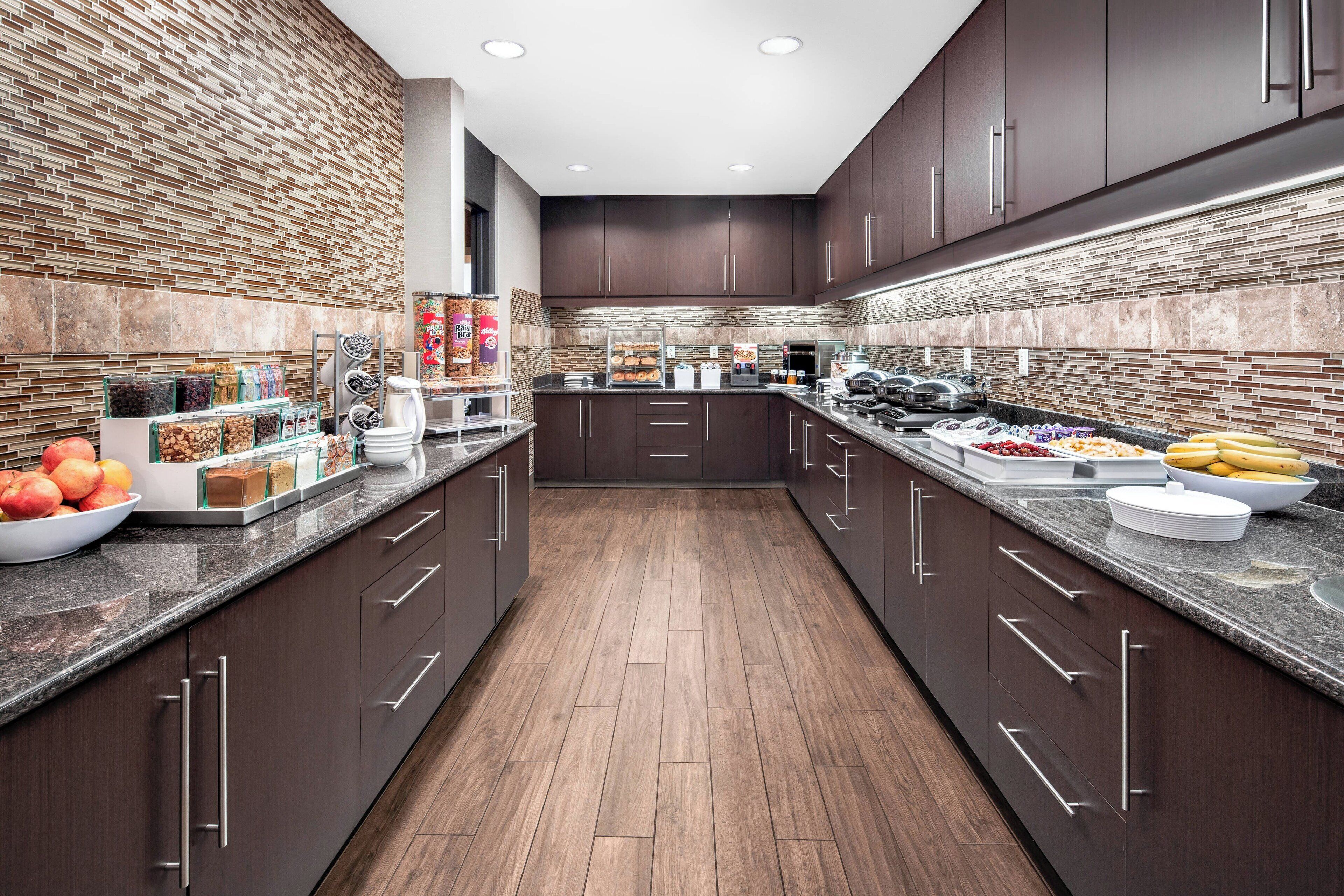 free daily full breakfast