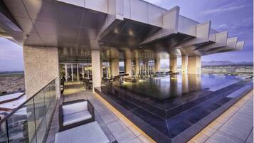 7 Restaurants, Frühstück, Mittagessen, Fisch und Meeresfrüchte