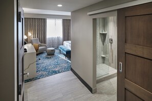 In-room safe, desk, laptop workspace, iron/ironing board