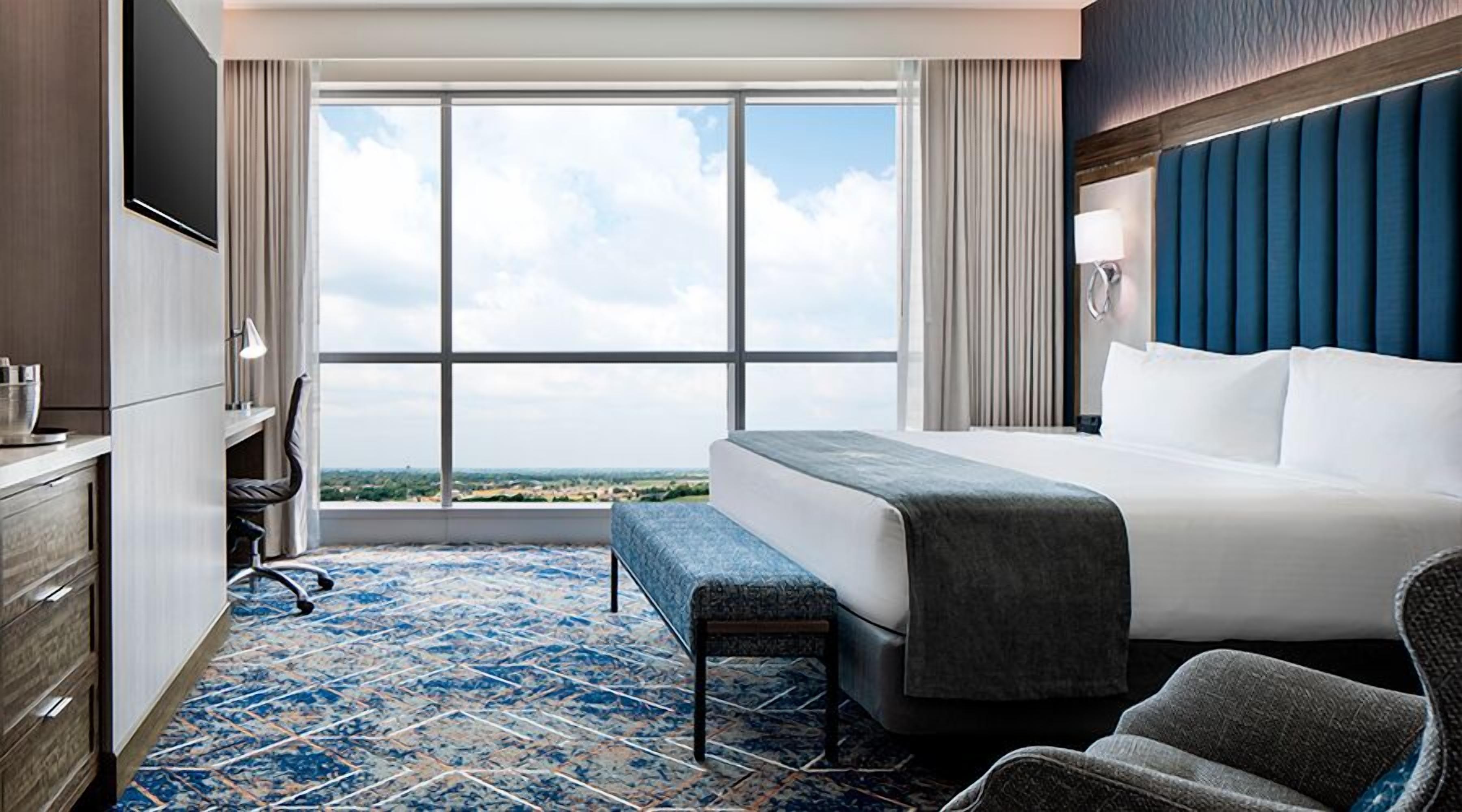 Caja de seguridad en la habitación y escritorio 