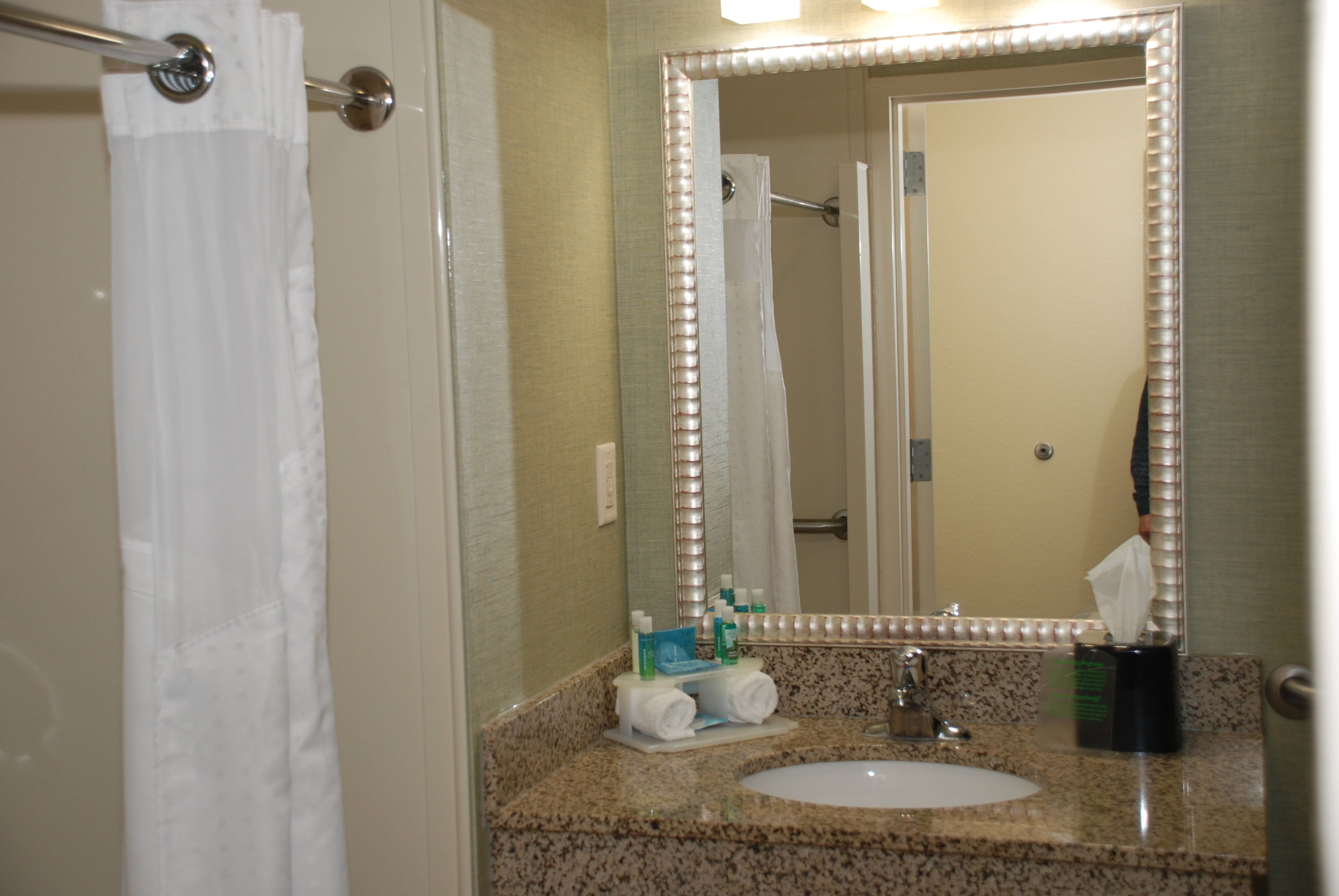 suite, 1 king bed, accessible (mobility, roll-in shower) | bathroom | combined shower/bathtub, hair dryer, towels