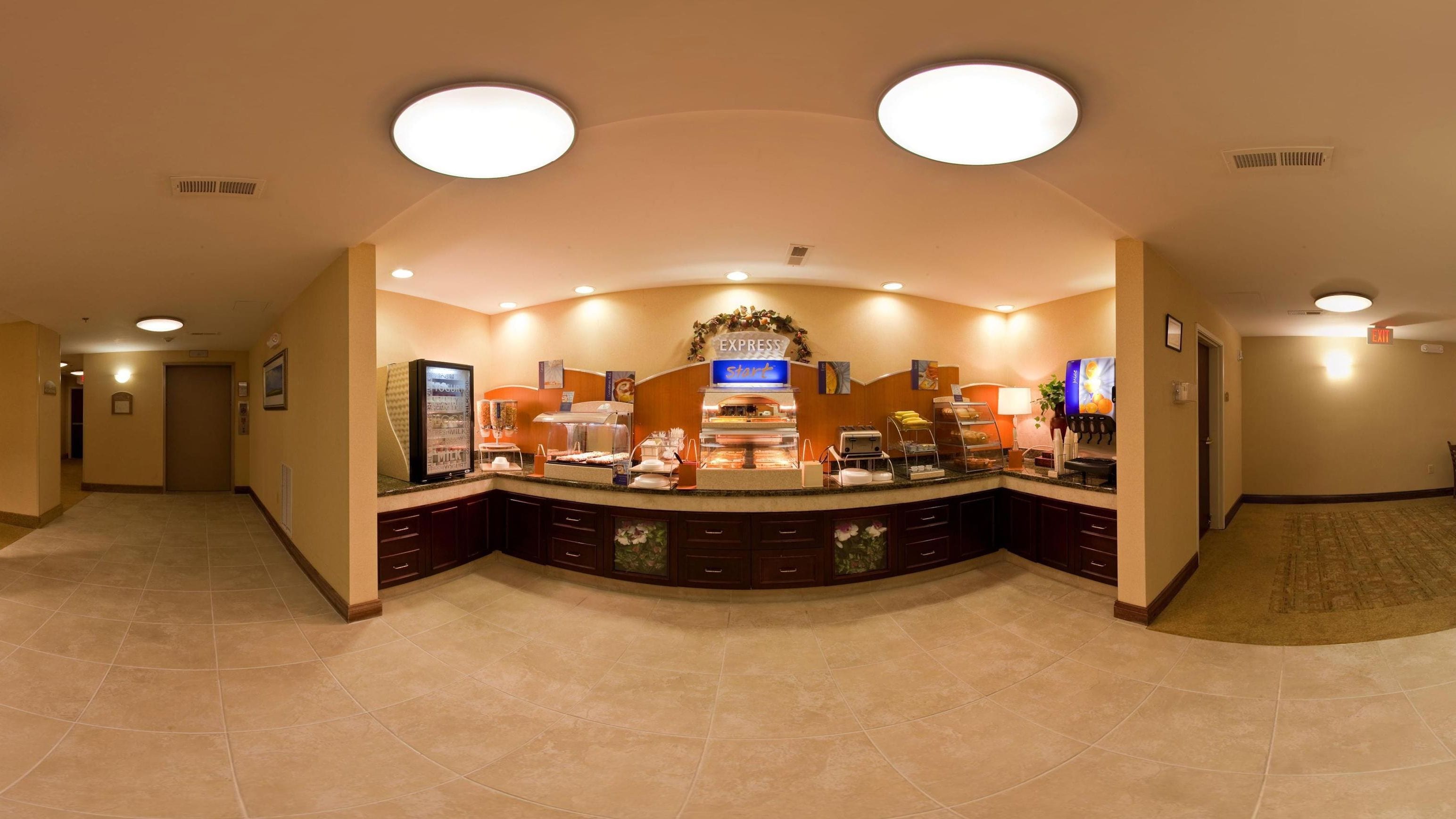 Café da manhã com buffet grátis