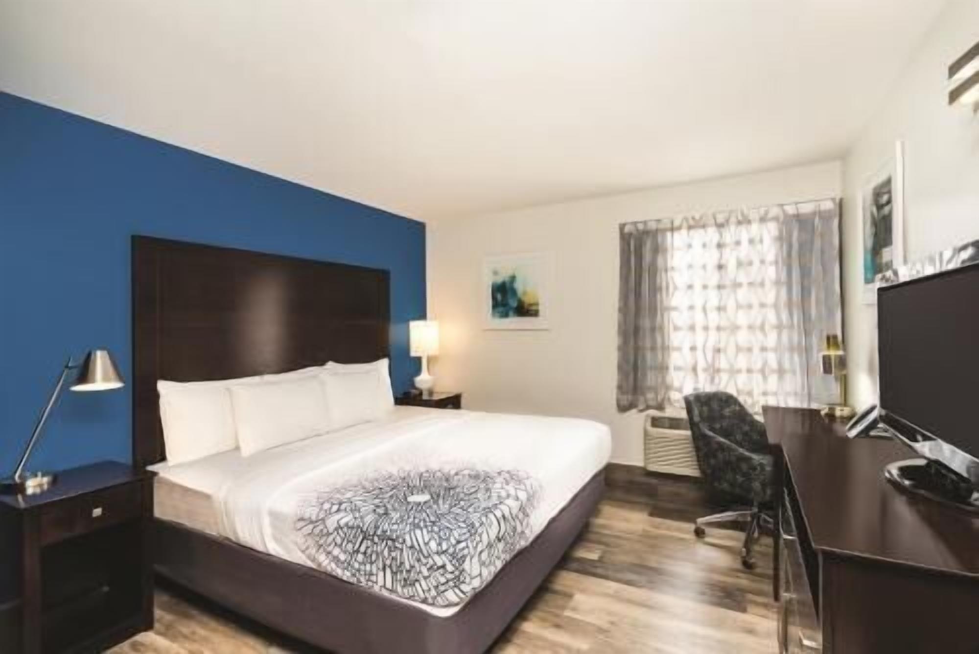 Pillowtop beds, desk, laptop workspace, iron/ironing board