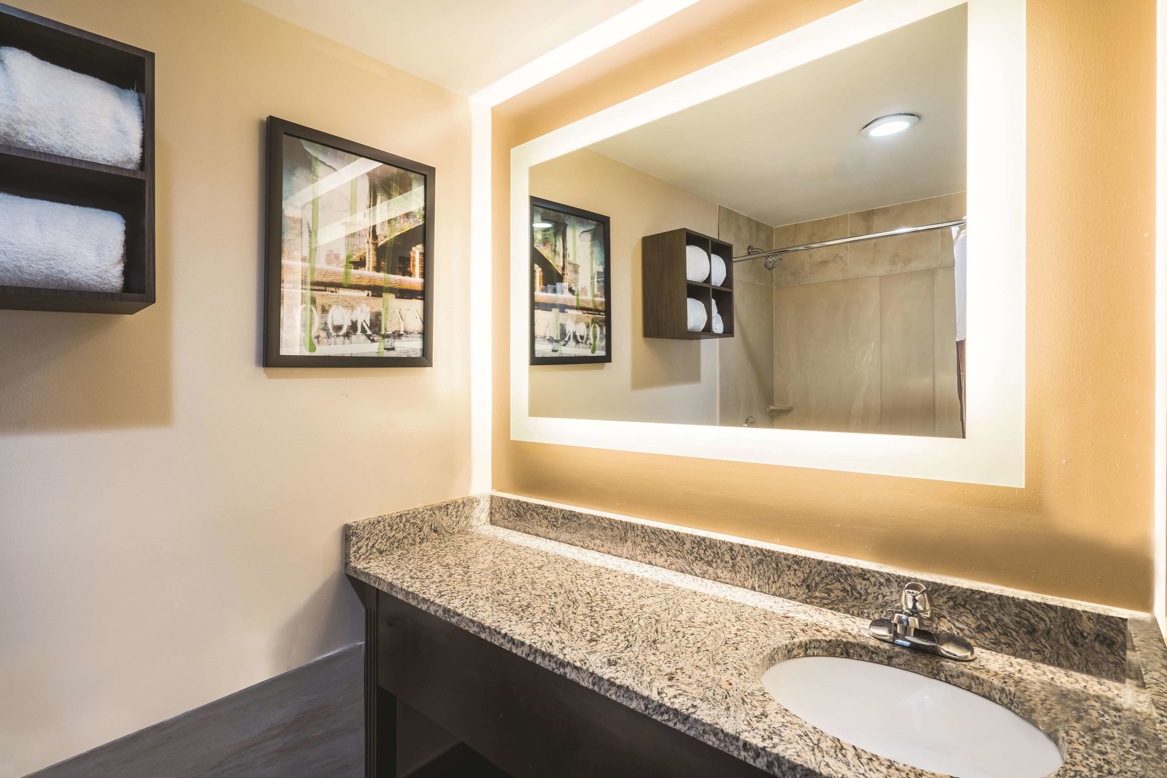 Photo - La Quinta by Wyndham Brooklyn Downtown