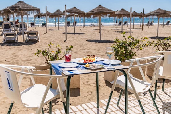 Beach bar
