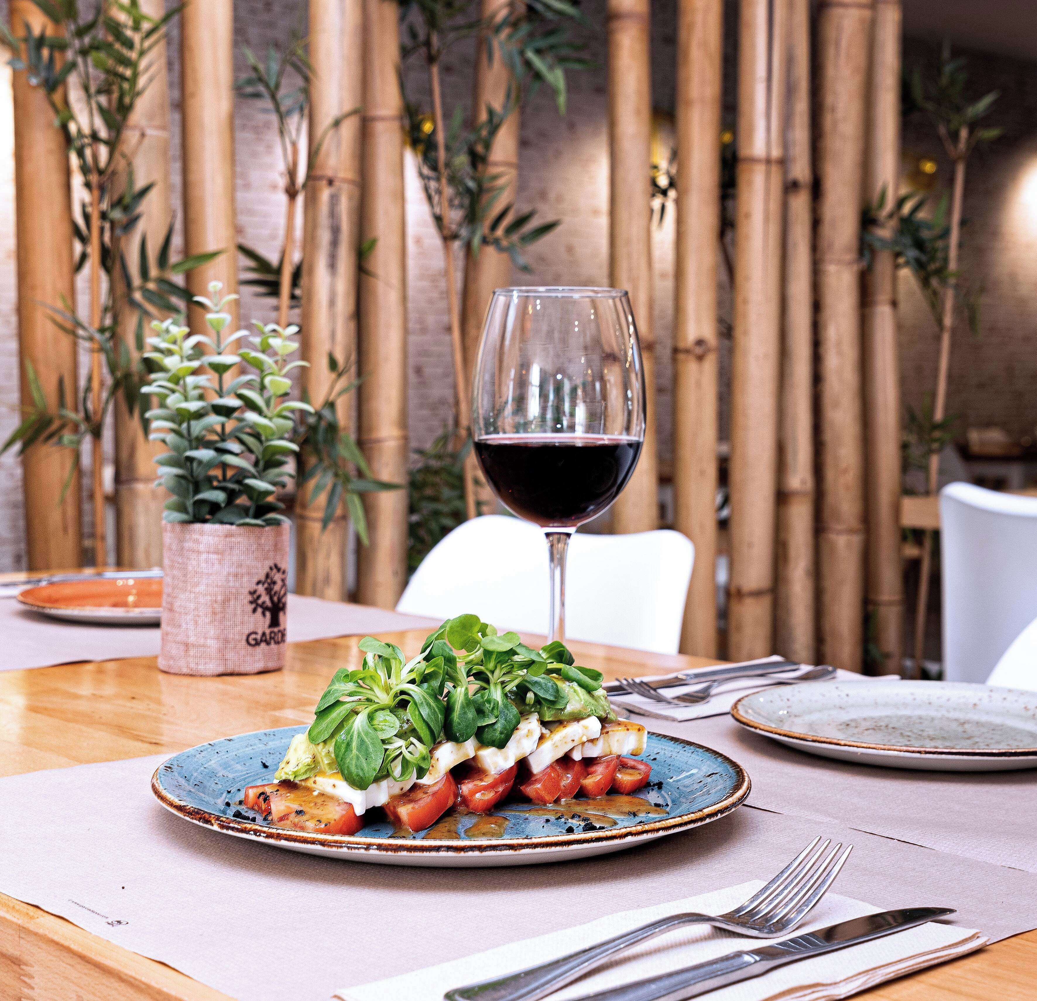 lunch and dinner served, mediterranean cuisine