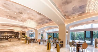 Mercure Xian Dayan Pagoda