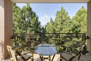 King Villa | Ropa de cama de alta calidad y minibar 