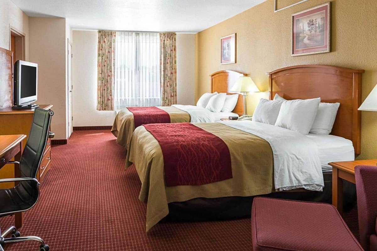 Caixa forta a l'habitació, decoració individual i mobiliari individual