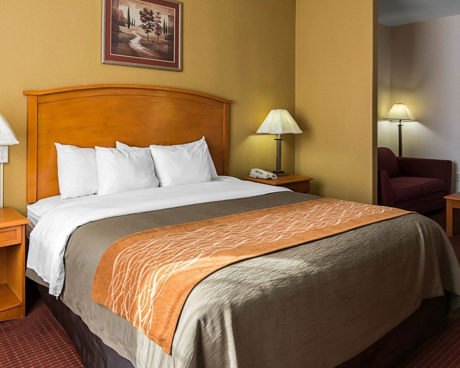 Caixa forta a l'habitació, decoració individual i mobiliari individual 