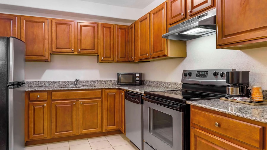 Comfort Inn & Suites Chesapeake - Portsmouth