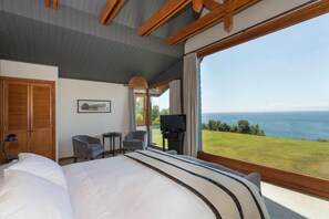 Studio Supérieur, 1 très grand lit, vue lac