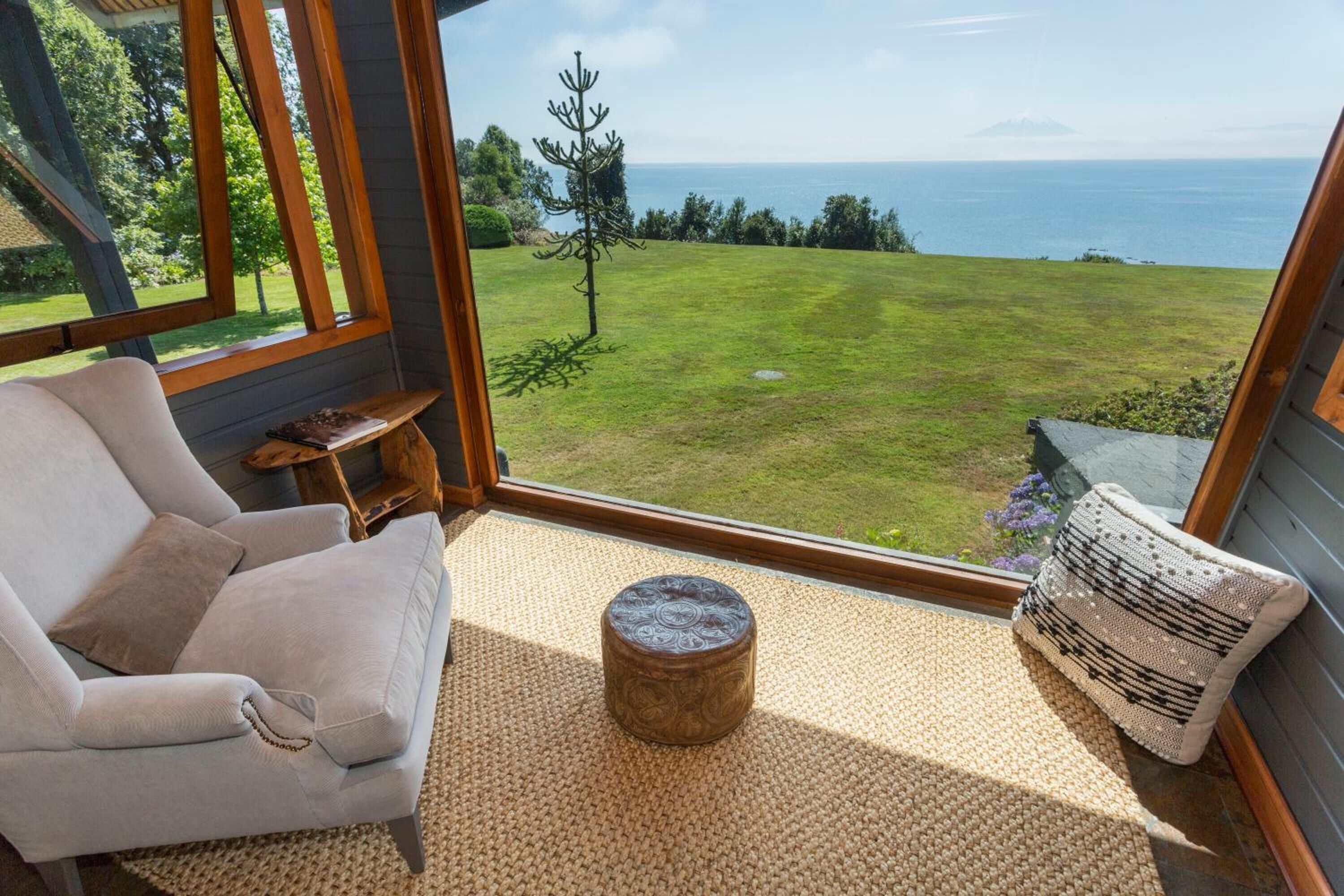 Televisión de pantalla plana de 20 pulgadas con canales digitales