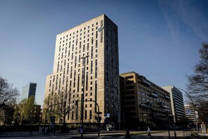 Front of property - Motel One Hamburg-Alster (Hamburg)