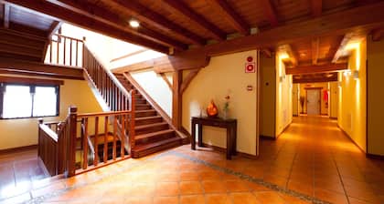 Atxurra Hotel-Apartamento Rural