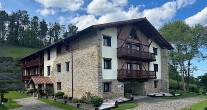 Atxurra Hotel-Apartamento Rural