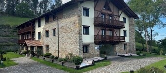 Atxurra Hotel-Apartamento Rural