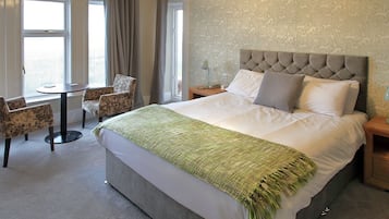 Executive Double Room | Desk, iron/ironing board, free WiFi