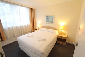 Pillowtop-bedden, een bureau, een strijkplank/strijkijzer, gratis wifi