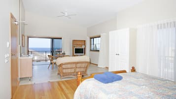 King Suite (Adults Only) | Iron/ironing board, bed sheets