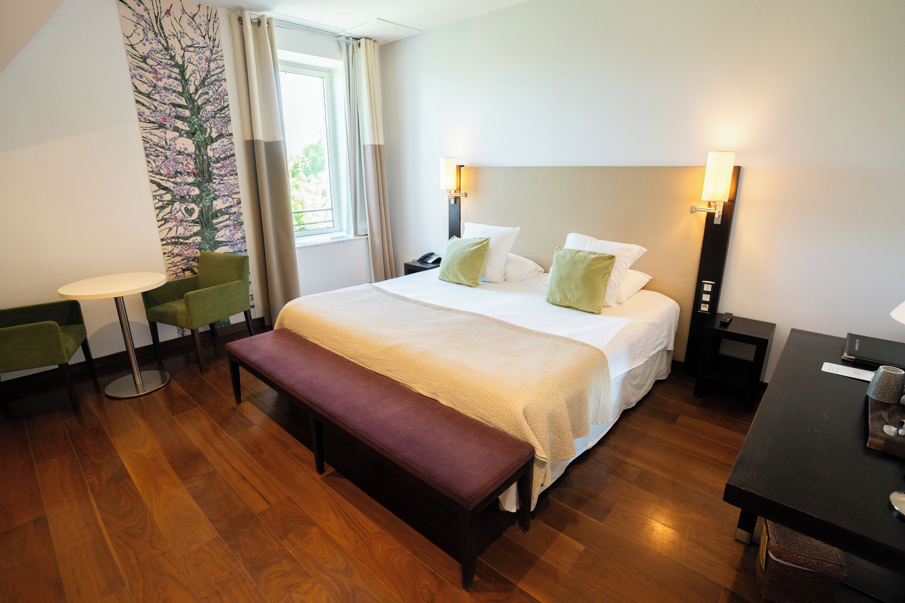 Superior tweepersoonskamer | 1 slaapkamer, luxe beddengoed, een minibar, een kluis op de kamer