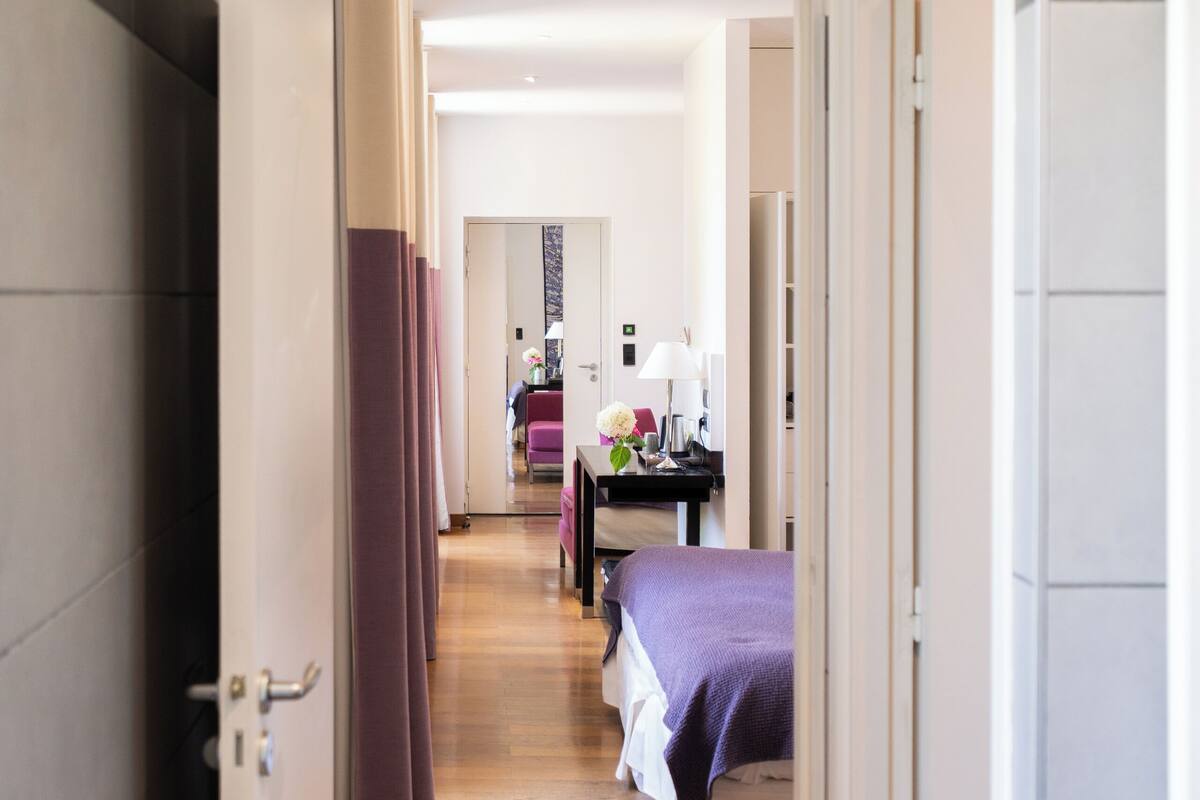 deluxe double room | 1 bedroom, premium bedding, minibar, in-room safe