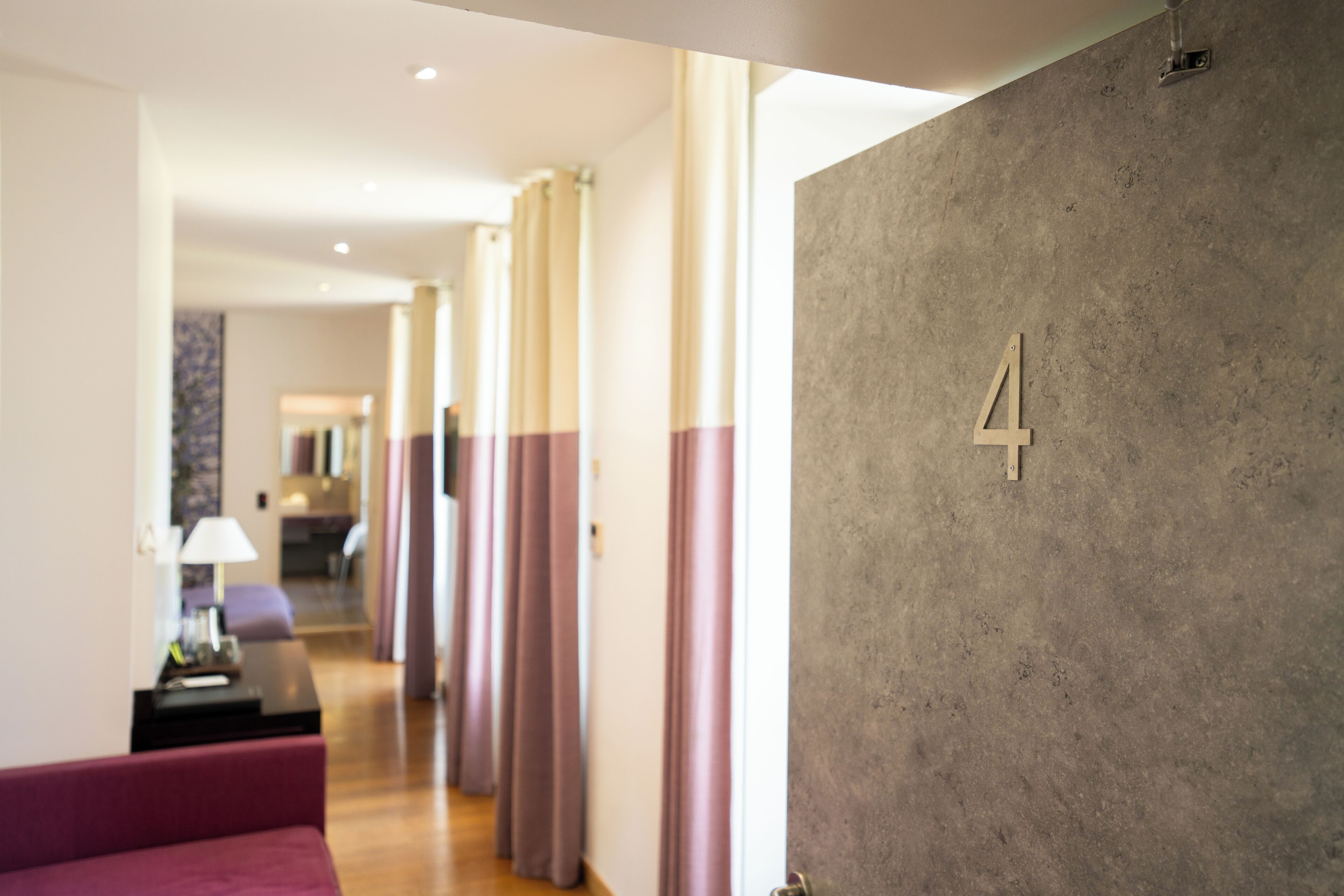 deluxe double room | 1 bedroom, premium bedding, minibar, in-room safe