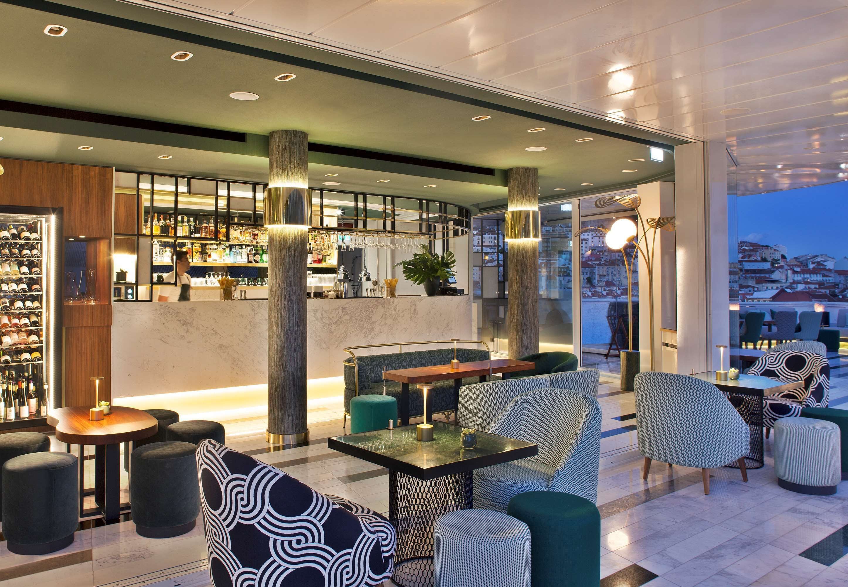 breakfast, lunch and dinner served