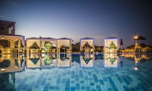 Beach views, open daily - Villas Resort Wellness & SPA (Castiadas)