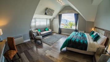 Superior Studio Suite, Bay View