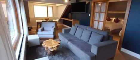 Familien-Penthouse, Mehrere Betten, Kanalblick | 1 Schlafzimmer, hochwertige Bettwaren, Tempur-Pedic-Betten, Minibar