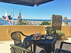 Terrace/patio - Hotel Don Pedro (Portoscuso)