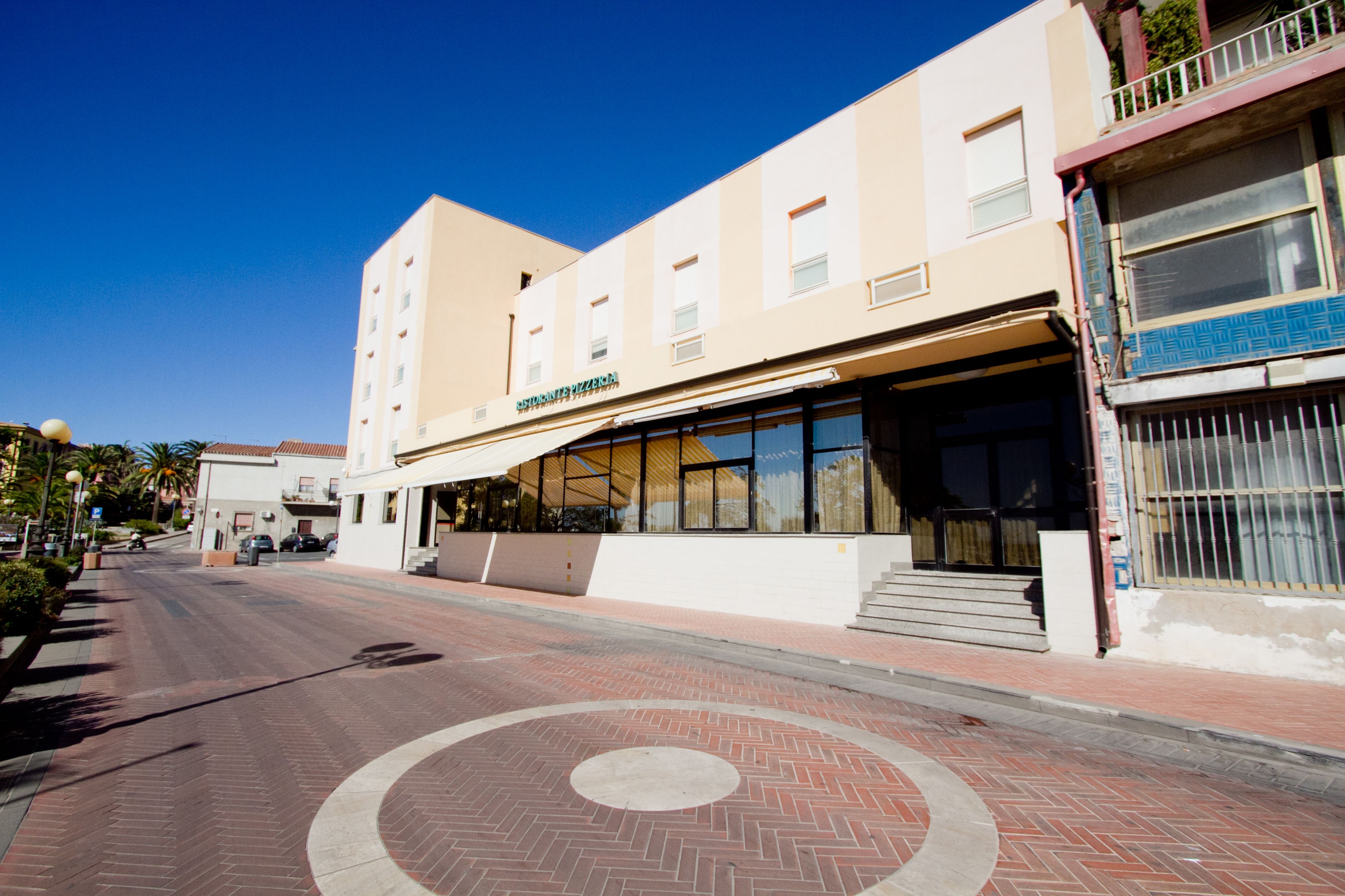 Facciata della struttura