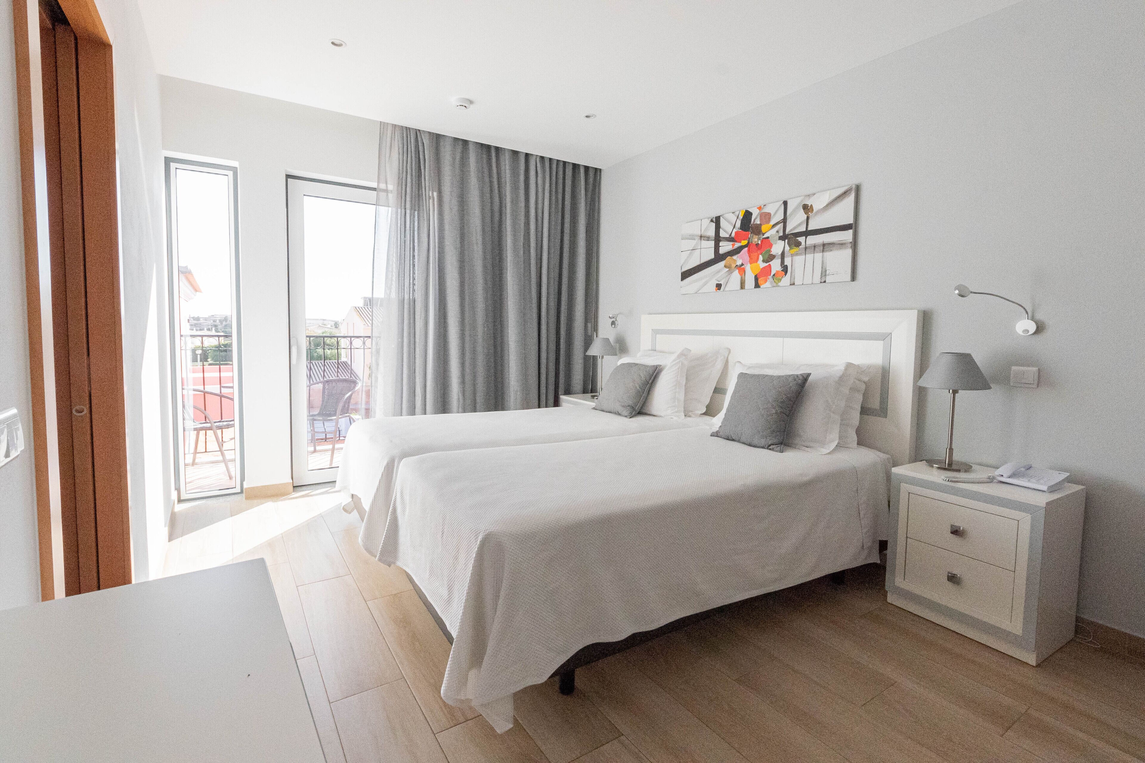 superior double or twin room, 1 bedroom, accessible, annex building | hypo-allergenic bedding, pillow-top beds, minibar, in-room safe