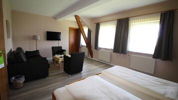 Zimmersafe, kostenlose Babybetten, WLAN