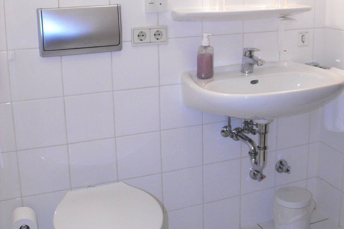 Hair dryer, towels