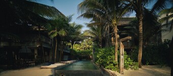 BE Destination Tulum