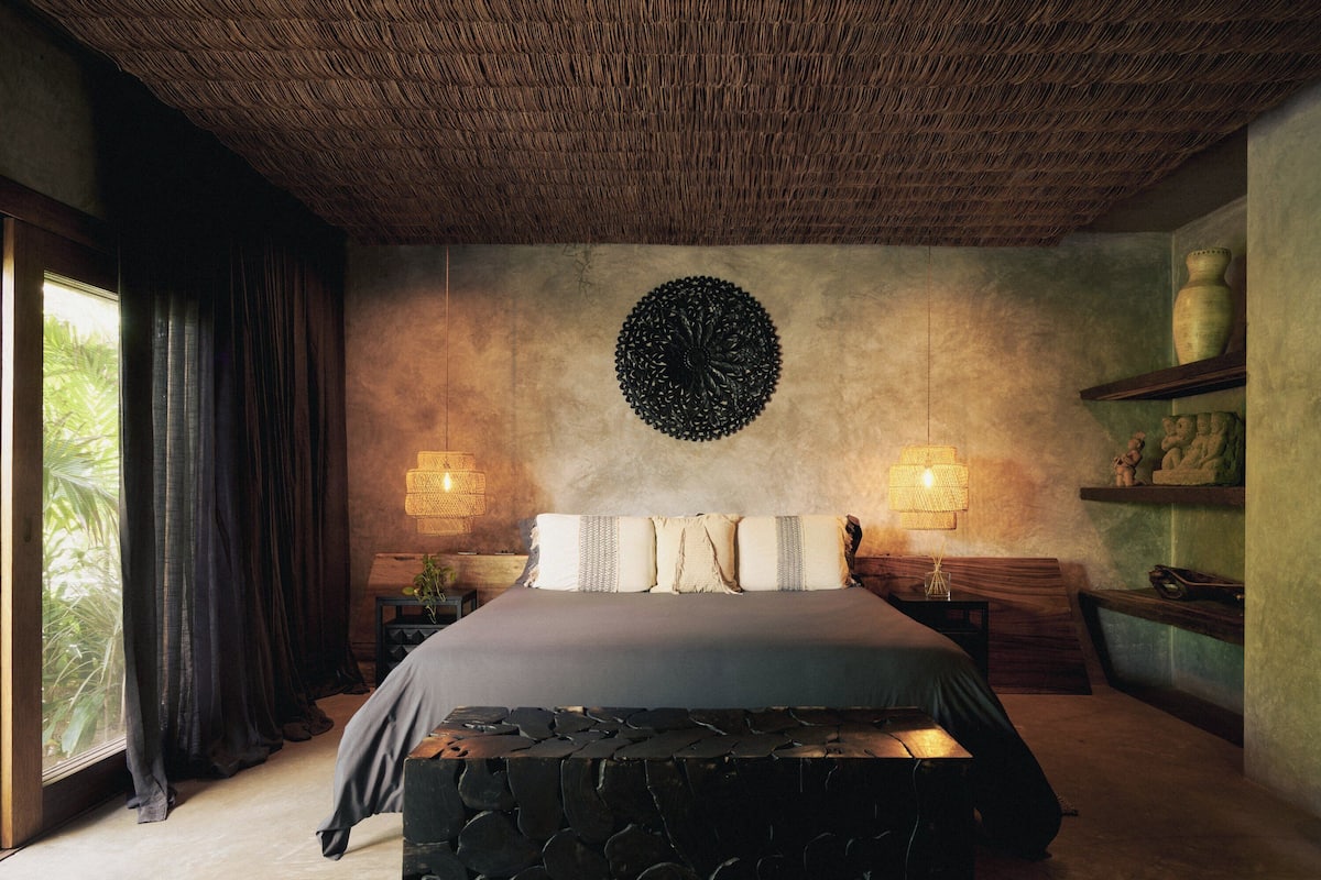 1 bedroom, in-room safe, individually furnished, blackout curtains