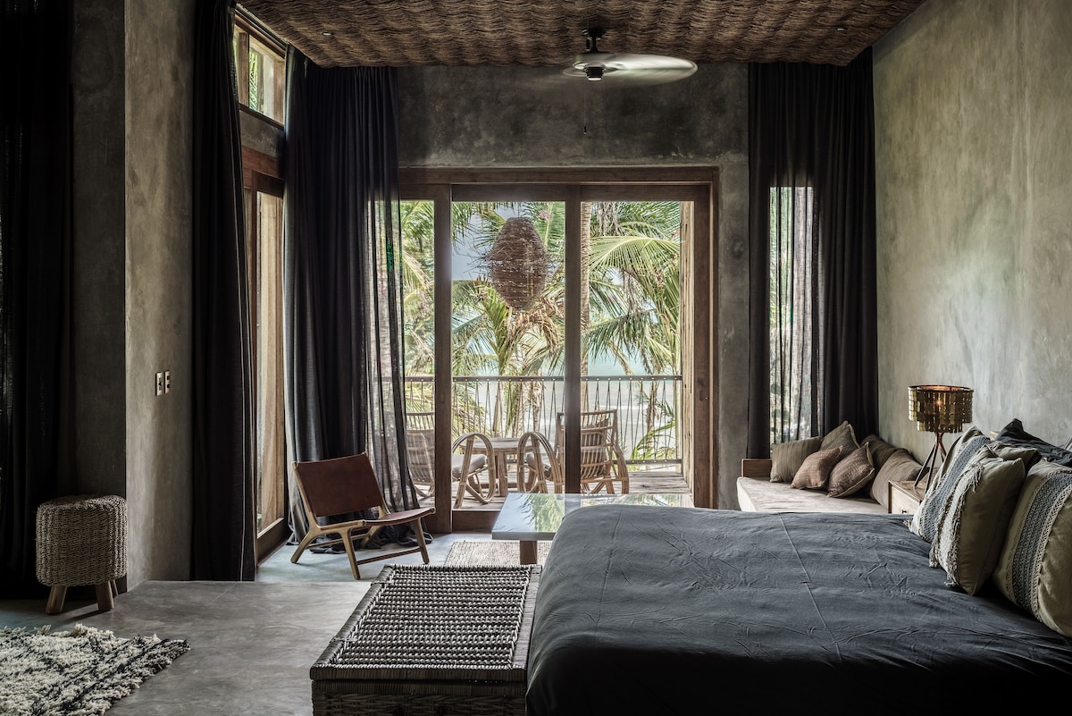 one of the rooms in Be Tulum Beach & Spa Resort overlooking the beach